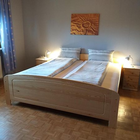 Apartment Zwei Schlafzimmer- Betten In Komforthoehe Baumholder Luaran gambar