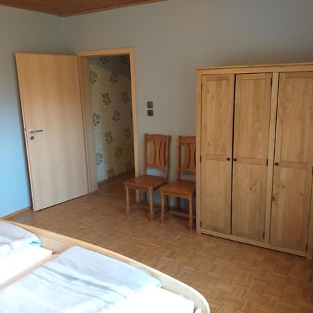 Apartment Zwei Schlafzimmer- Betten In Komforthoehe Baumholder Luaran gambar