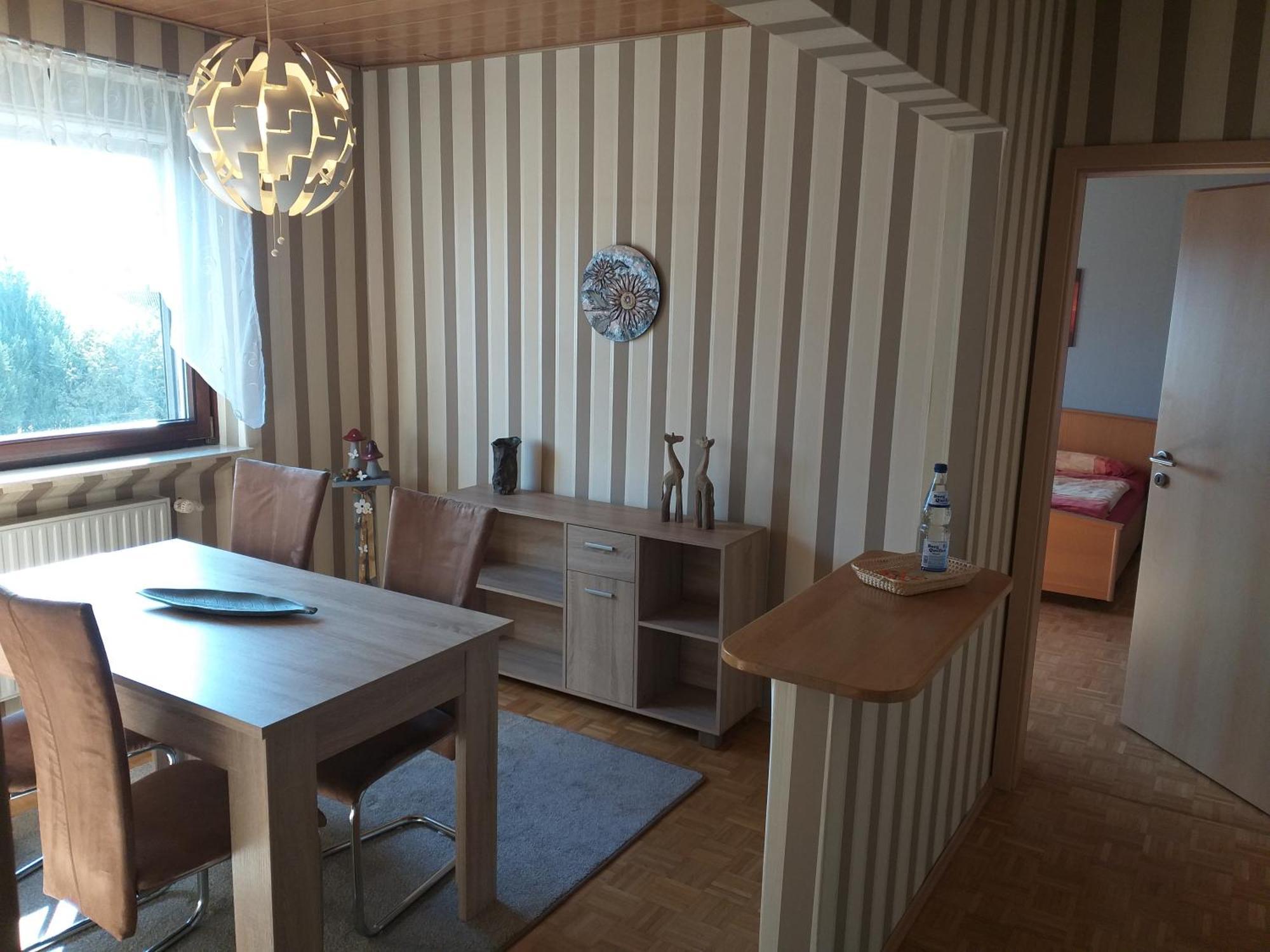 Apartment Zwei Schlafzimmer- Betten In Komforthoehe Baumholder Luaran gambar