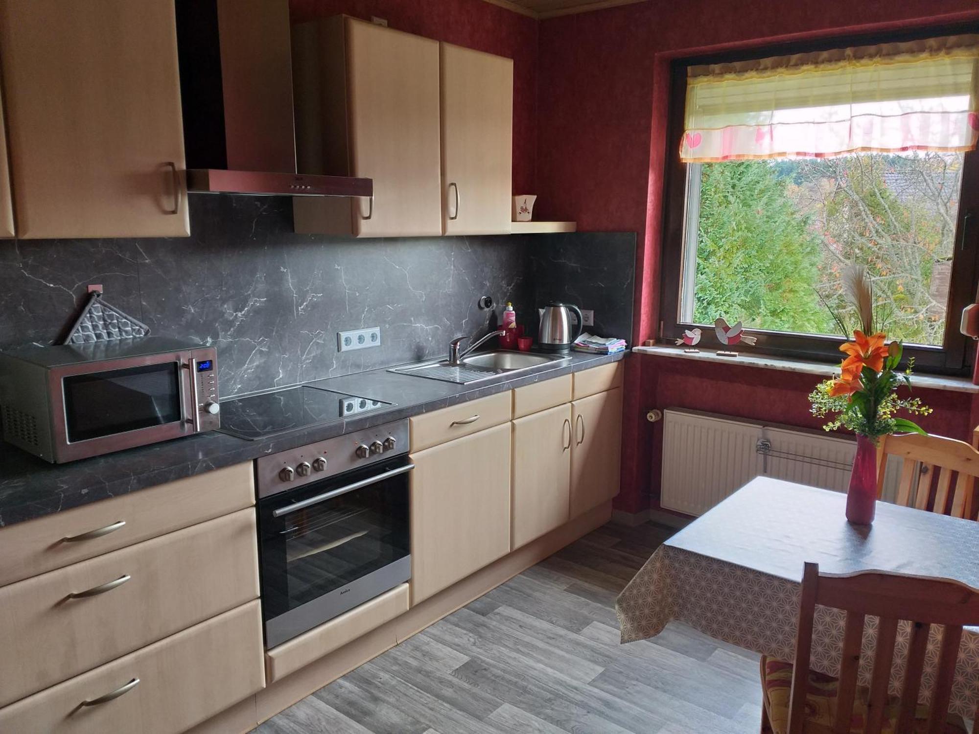 Apartment Zwei Schlafzimmer- Betten In Komforthoehe Baumholder Luaran gambar
